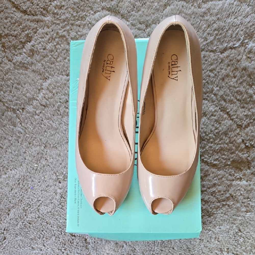 Cathy Jean Tan Heels Elegant Peep Toe Design